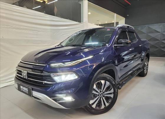 FIAT TORO 2.0 16V TURBO DIESEL VOLCANO 4WD AT9 FIAT TORO 2.0 16V TURBO DIESEL VOLCANO 4WD AT9